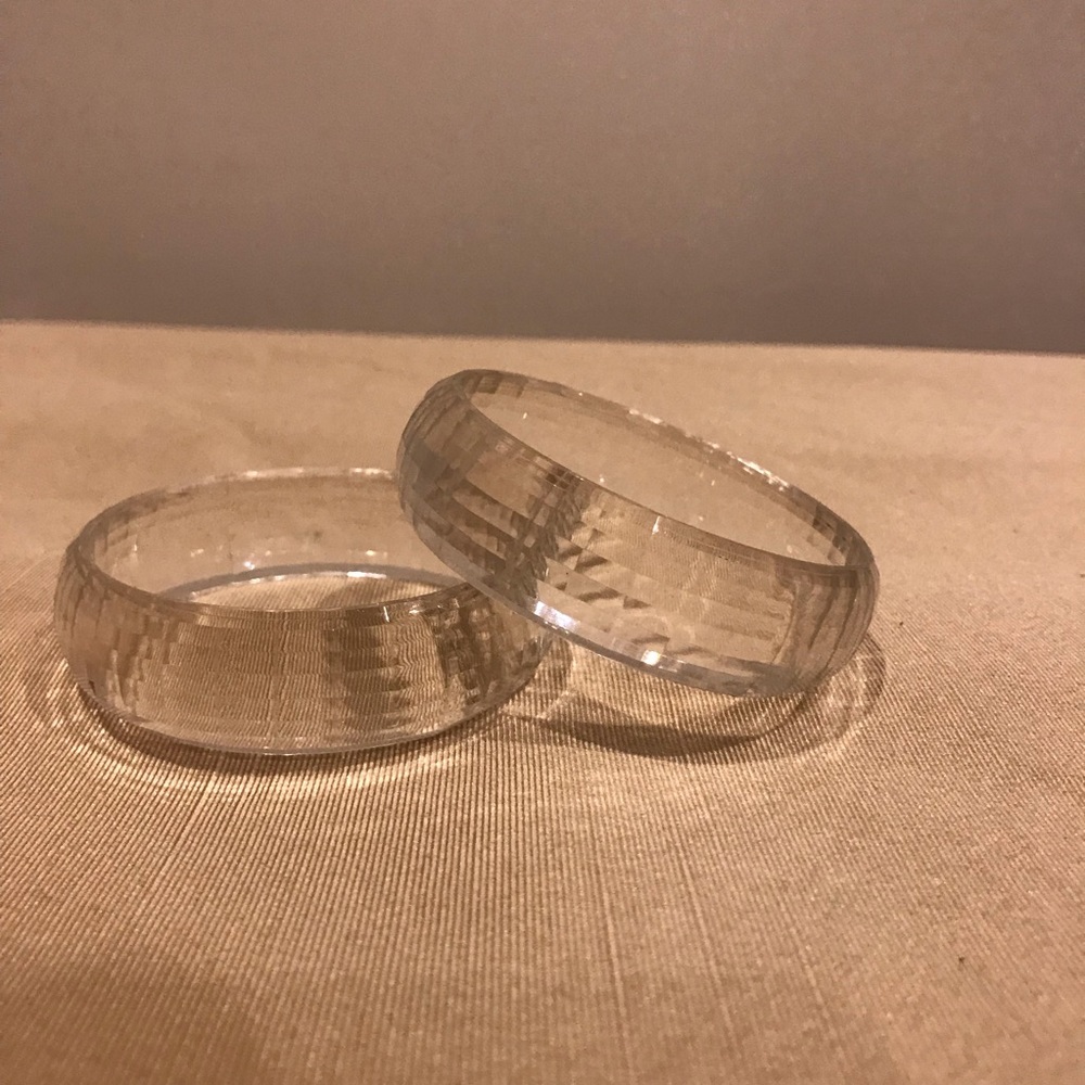 Bundle Of 2 Colorless Resin Bangles.Euc - image 5